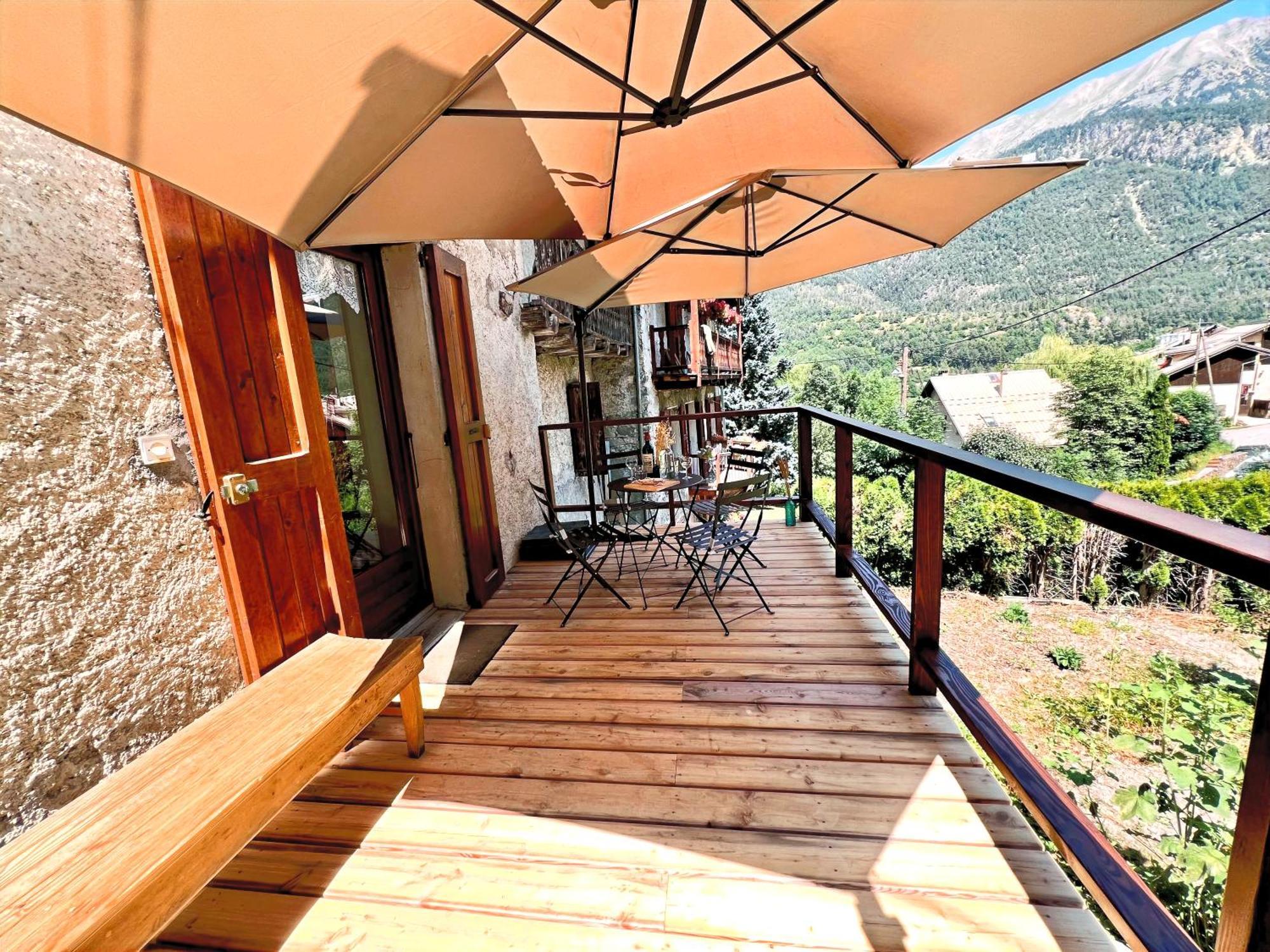 Charmante Maison De Montagne Μπριανσόν Εξωτερικό φωτογραφία